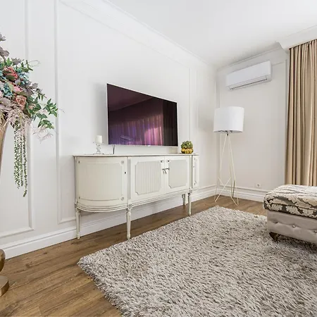 Gintarine Kopa Kunigiskiai 아파트 *